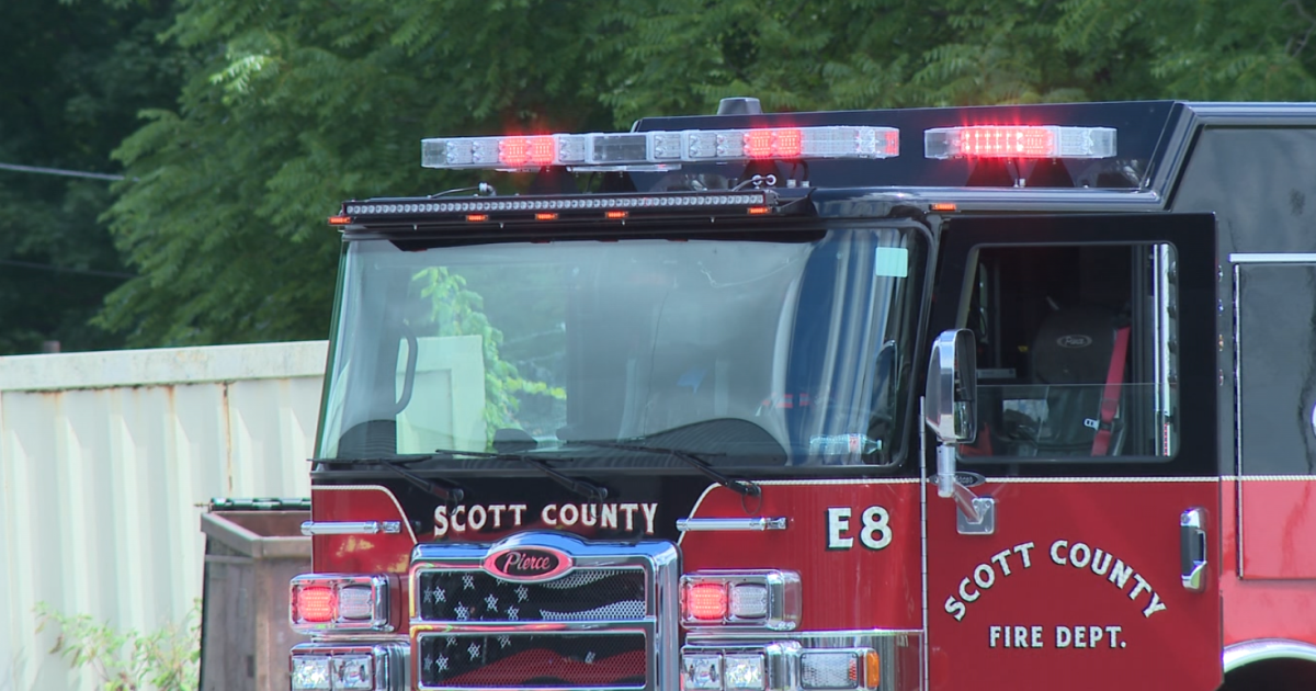 Dispatch calls reveal how Scott County firefighters jumped into action during fatal crash