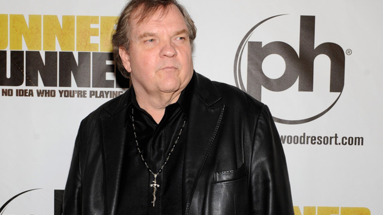 Singer Meat Loaf collapses during concert in Canada