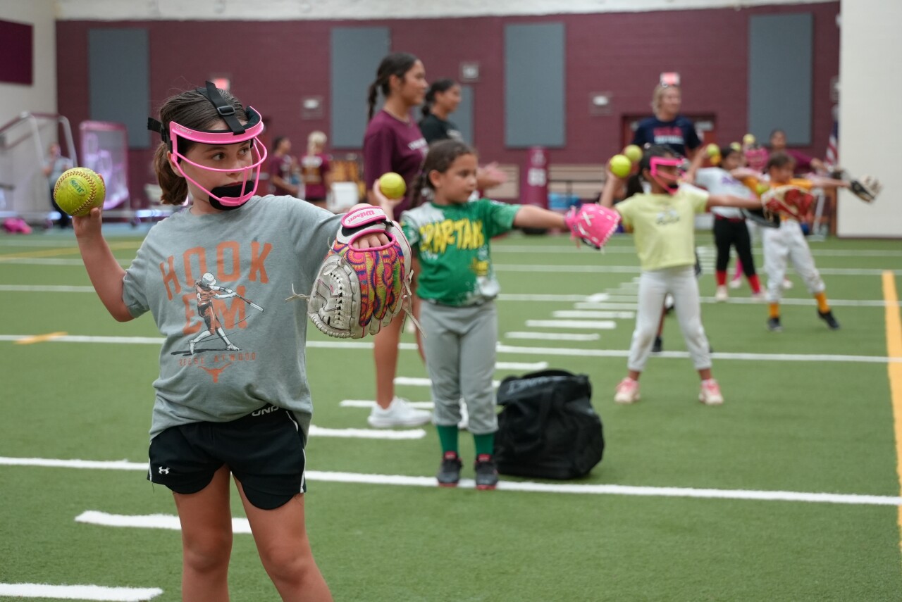 Kids at Tuloso-Midway softball camp