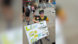 Jordan Love makes young Packers fan's journey from France unforgettable