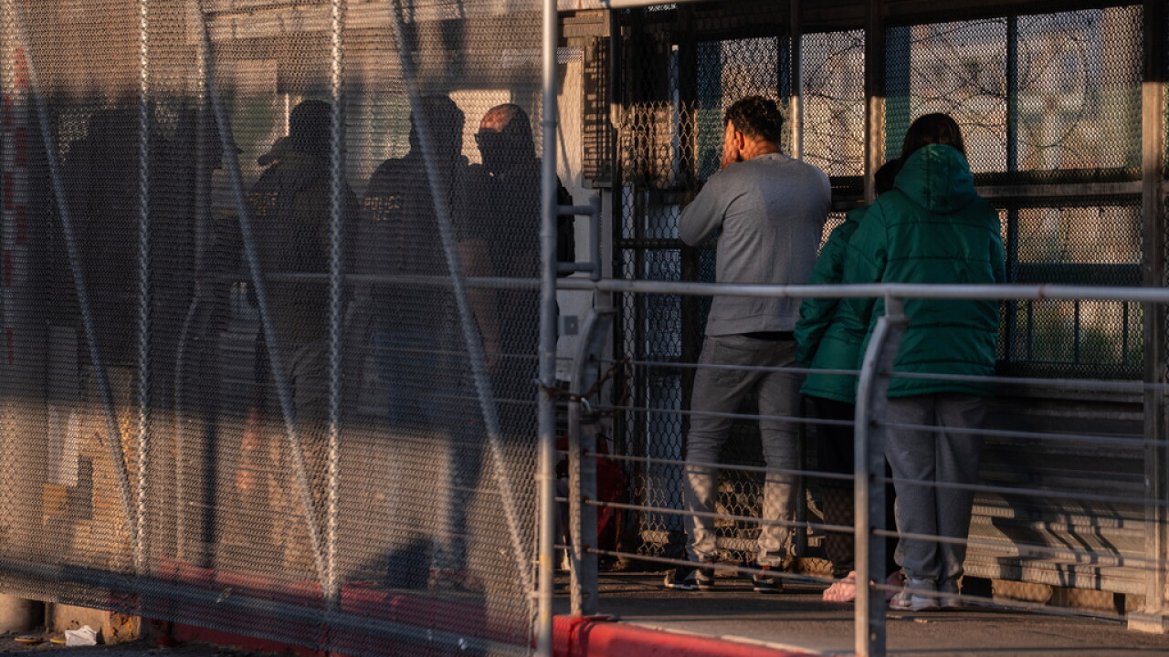 Immigration Detainees Bond