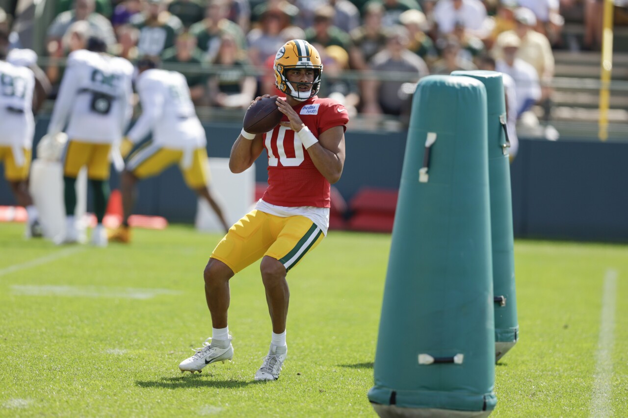 Ravens Packers Football