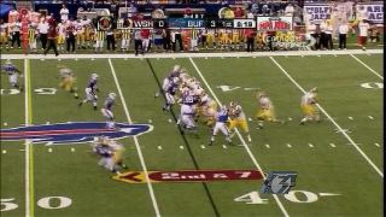RG3 makes his debut; Skins defeat Bills 7-6