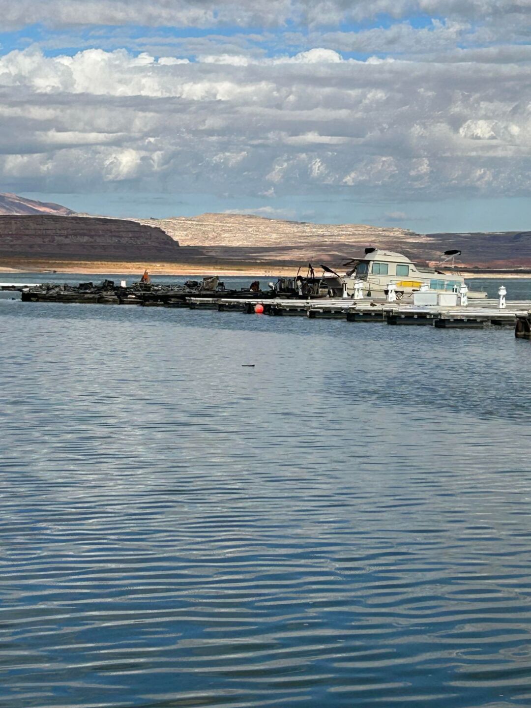 1027 LAKE POWELL BOAT FIRE 4.jpg