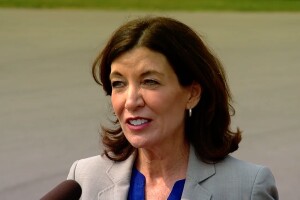 HOCHUL.jpg