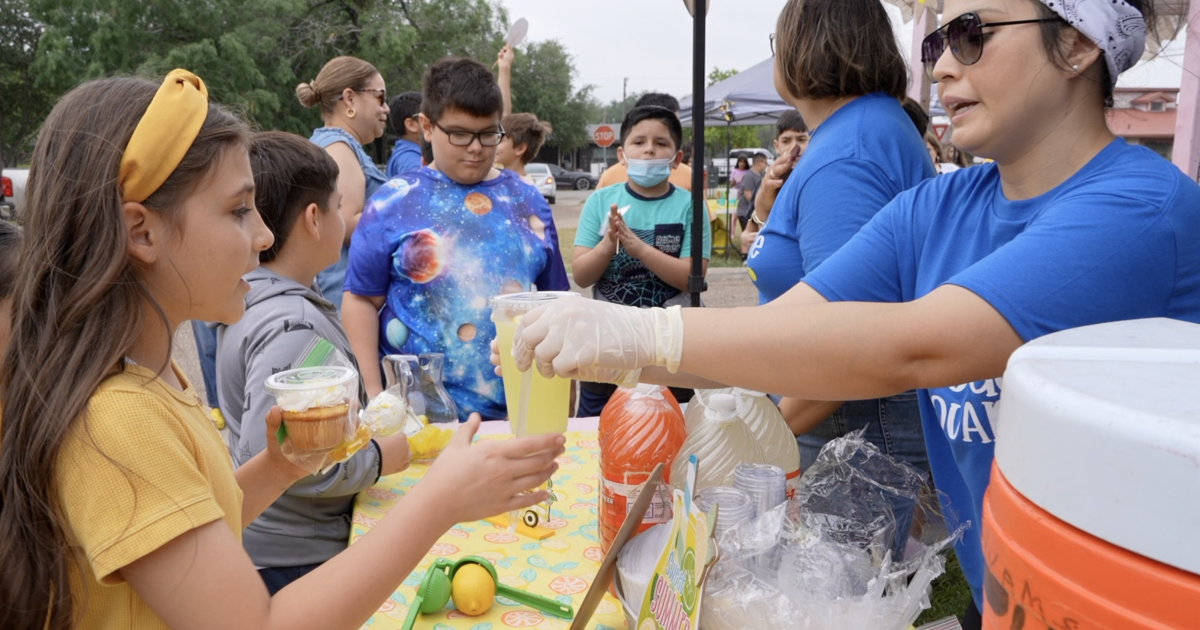 Battle of the Lemons at an Alice Elementary School - Vimarsana News