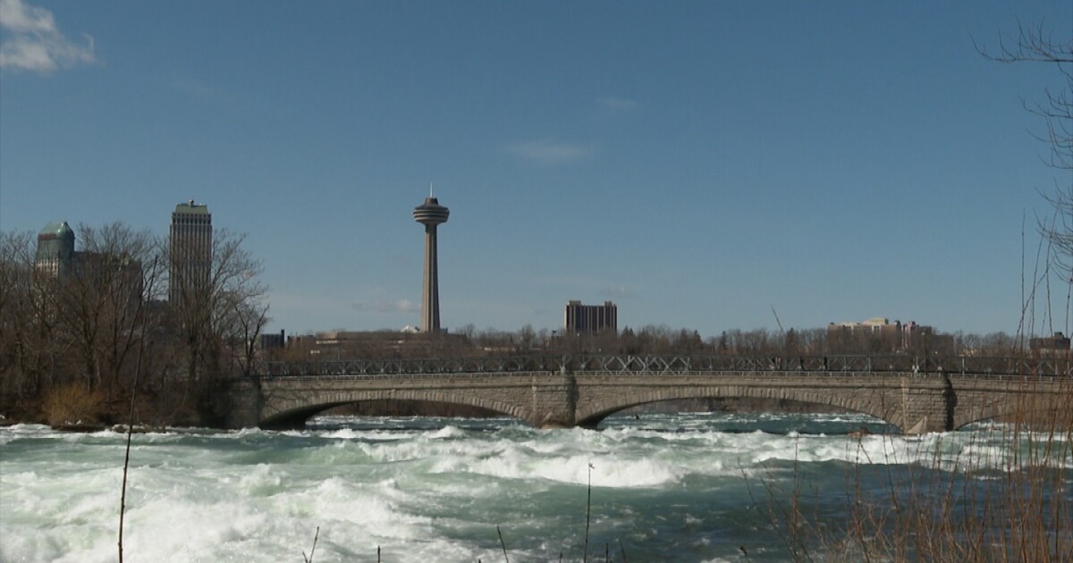 WNY tourism experts anticipate higher local tourism spending, amid increasing gas prices WNY tourism experts anticipate higher local tourism spending, amid increasing gas prices