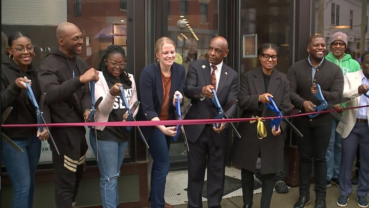 Just Q'in BBQ College Hill