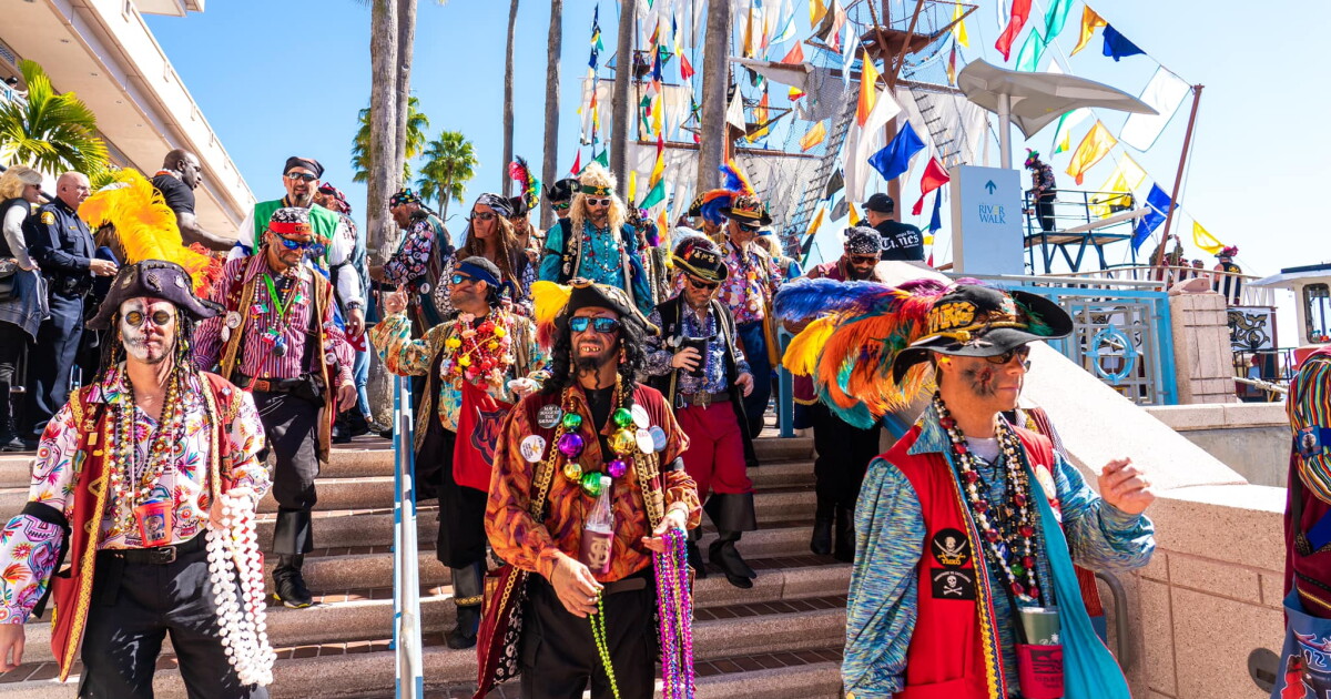 Businesses to stock, staff up to be ready to handle Gasparilla crowds - Vimarsana News