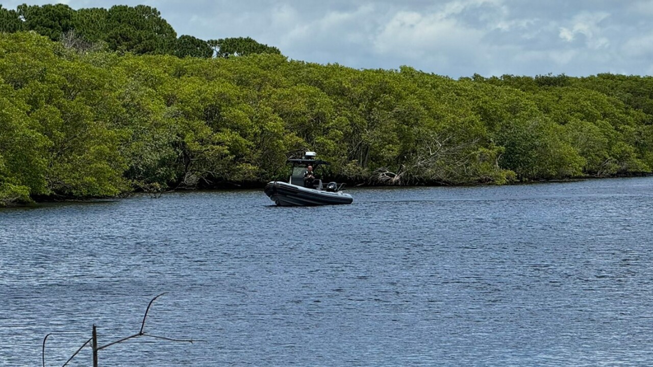Port St. Lucie police investigate a possible drowning in the St. Lucie River Twin Bridges on Southeast Port St. Lucie Boulevard, east of Southeast Floresta Drive, on July 2, 2024.jpg
