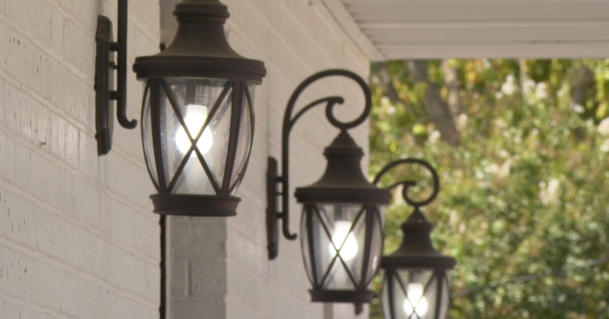 Former Beverly Hills worker indicted