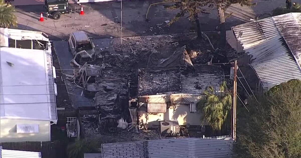 Investigation continues into deadly plane crash into Clearwater mobile home park - Vimarsana News