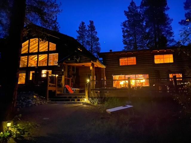 Twin Pines Lodge at Sun Valley Lake