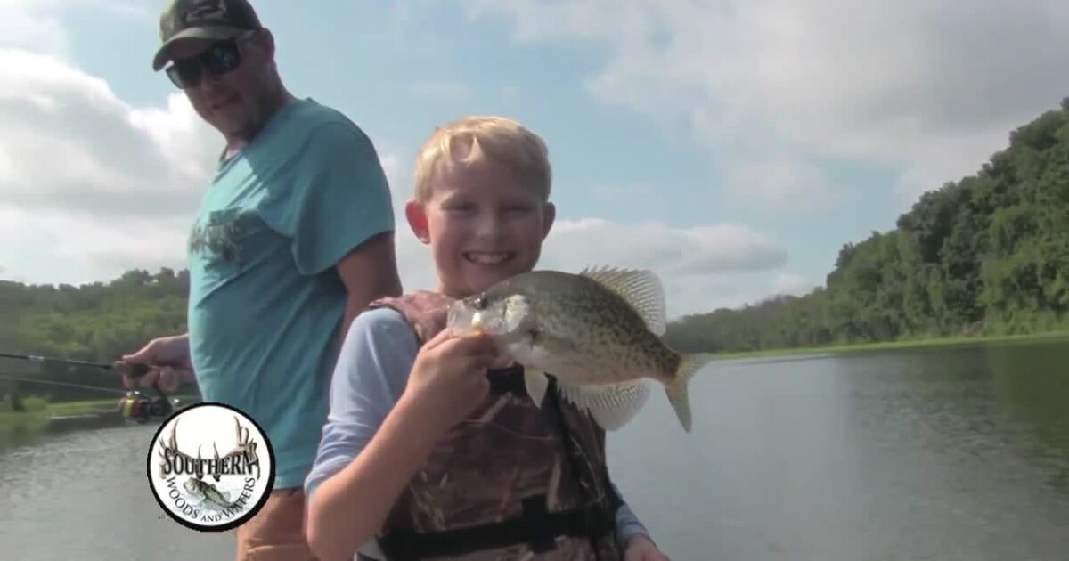 Southern Woods and Waters - 080726 Baren River Lake Crappie
