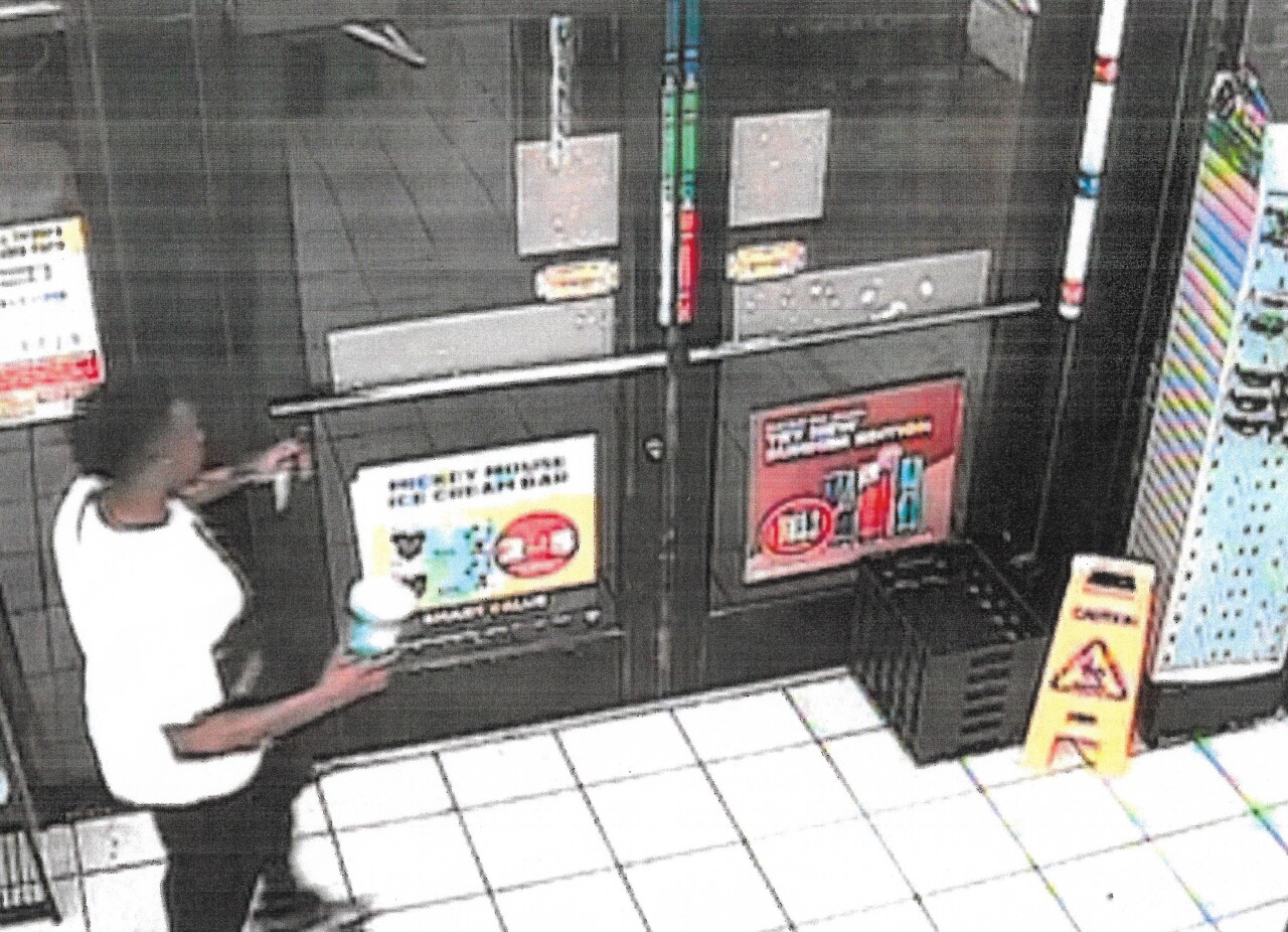 DA evidence - Trayford Pellerin - exit store with knife.jpg