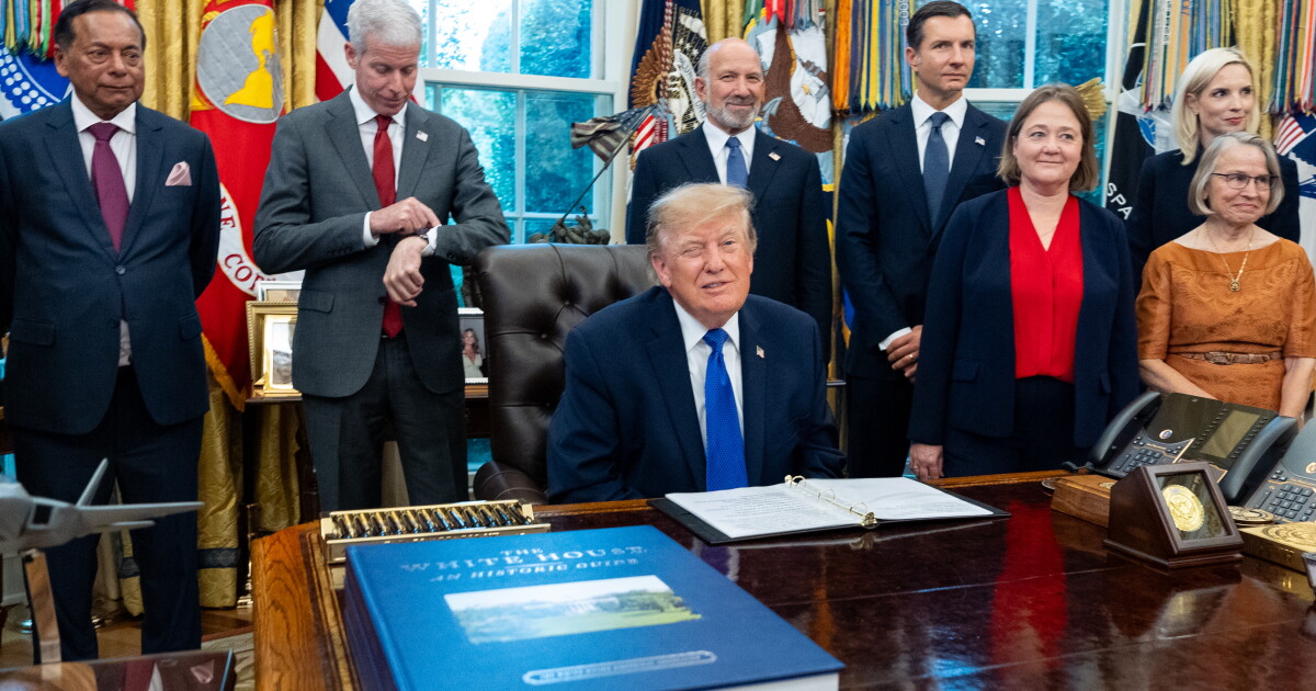 Trump announces Iowa steel plant expected to be nation's largest