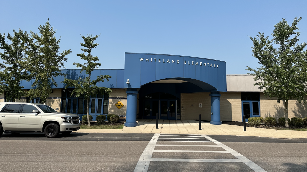 Whiteland Elementary School opens, following water damage on first day
