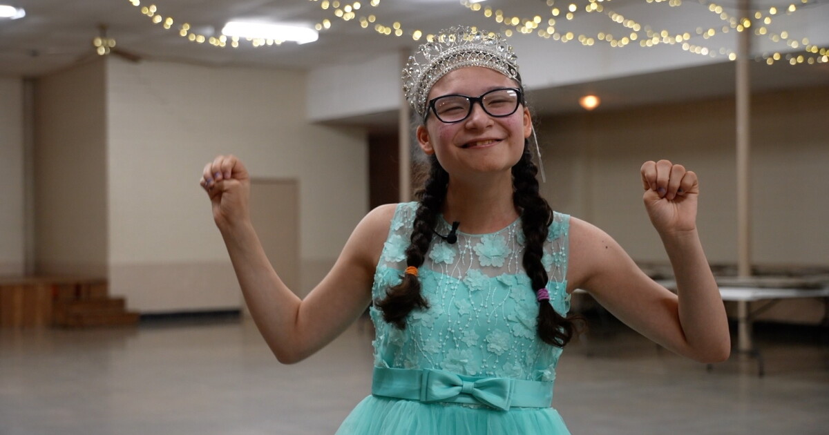 Kleberg County celebrates special needs students with special prom - Vimarsana News