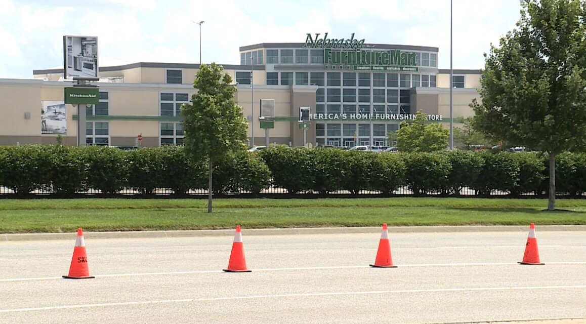 NEBRASKA FURNITURE MART.jpeg
