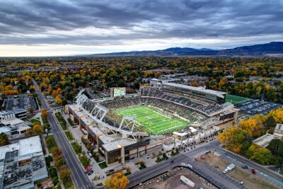 canvas stadium.jpg