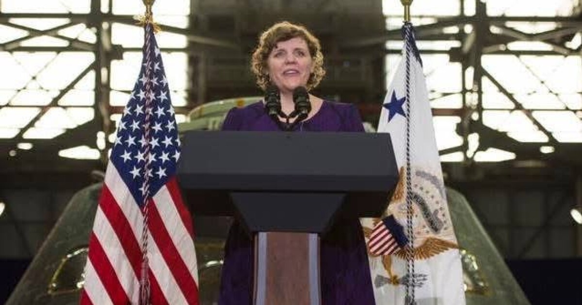 'It’s just incredible to see everyone come together': Nebraskan worked on early days of Artemis program