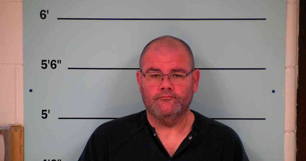 KSP Robertson County Sheriff arrested, charged with DUI in marked cruiser