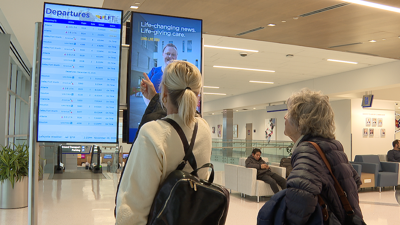 Flight delays disrupt post-holiday travel at Lafayette Regional Airport