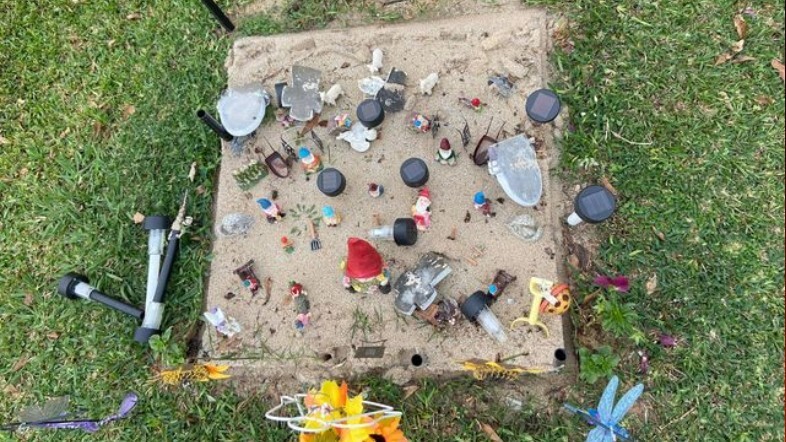 Carter Waller grave vandalized.jpg