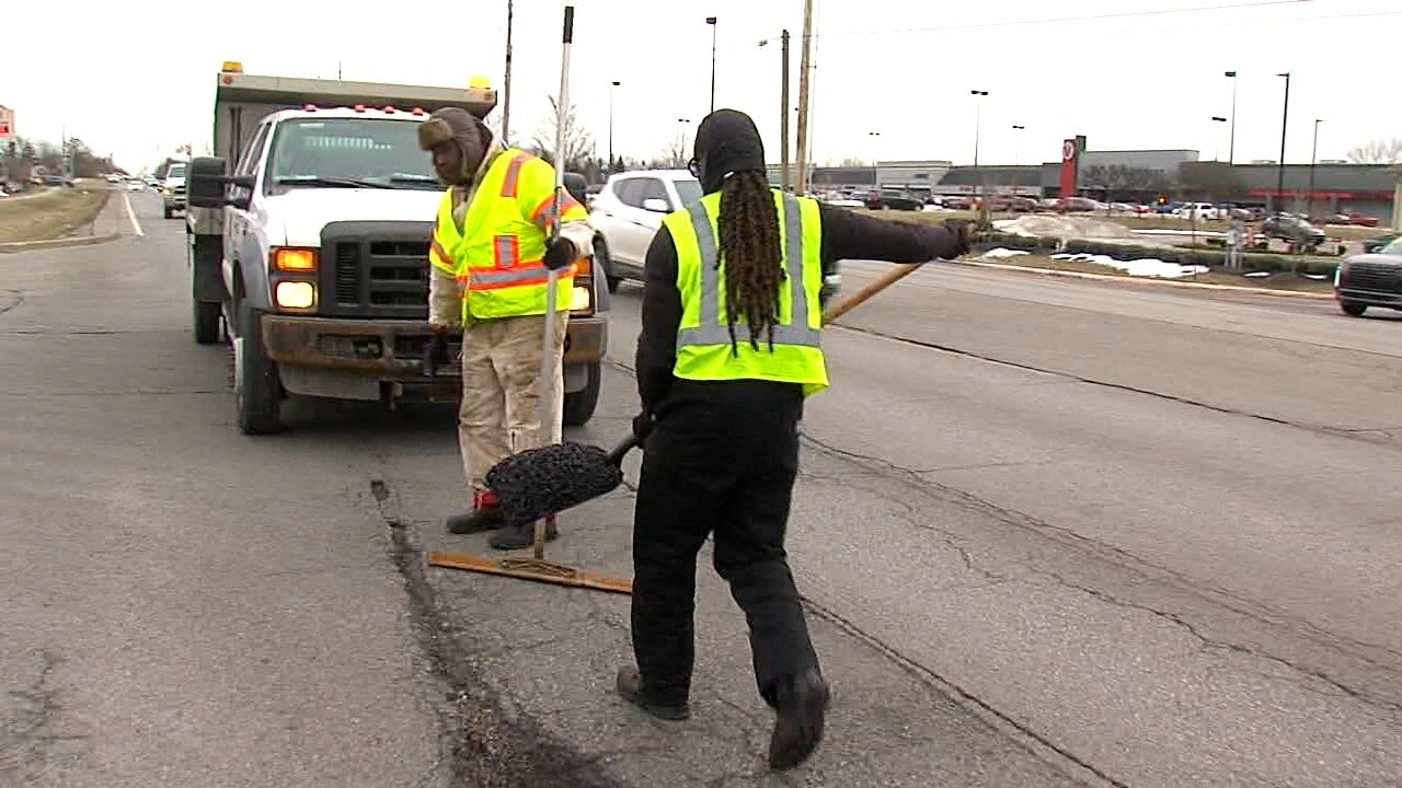 indy dpw potholes 1.jpg