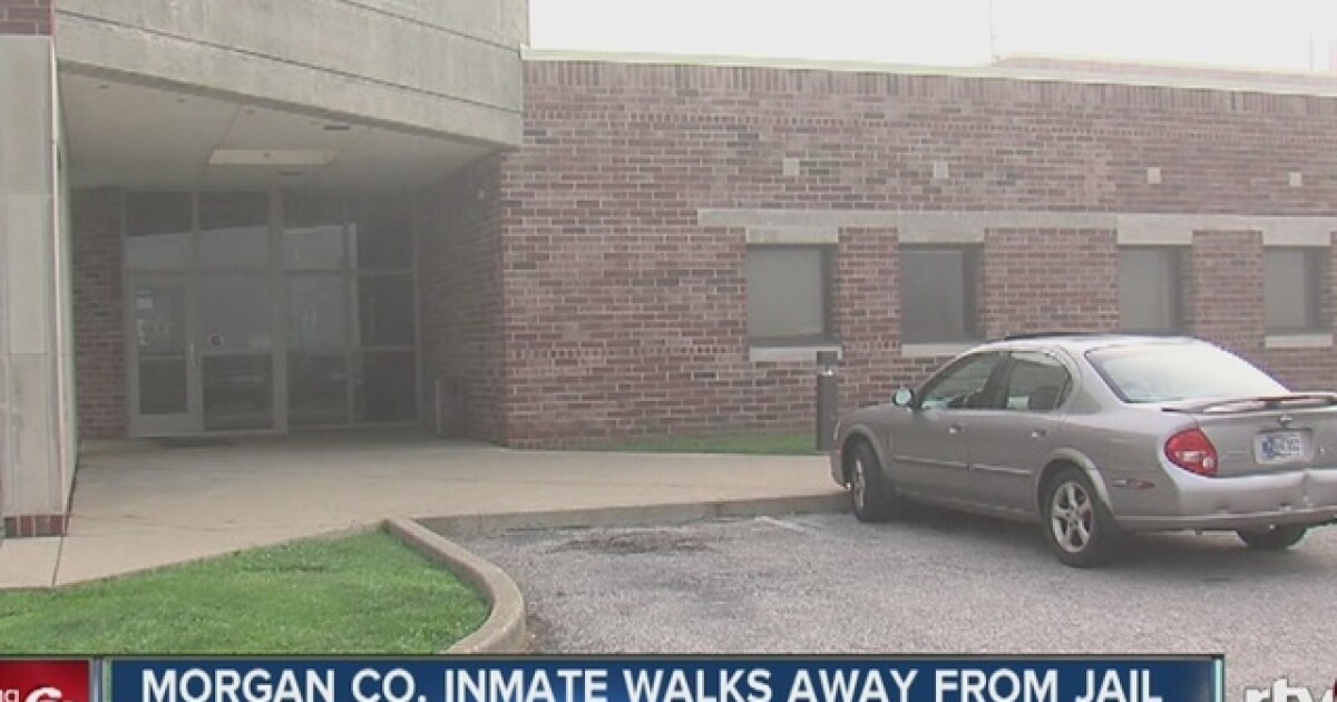 Police looking for Co. inmate