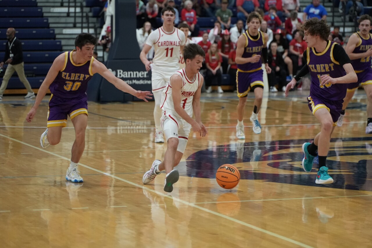 McClave boys basketball