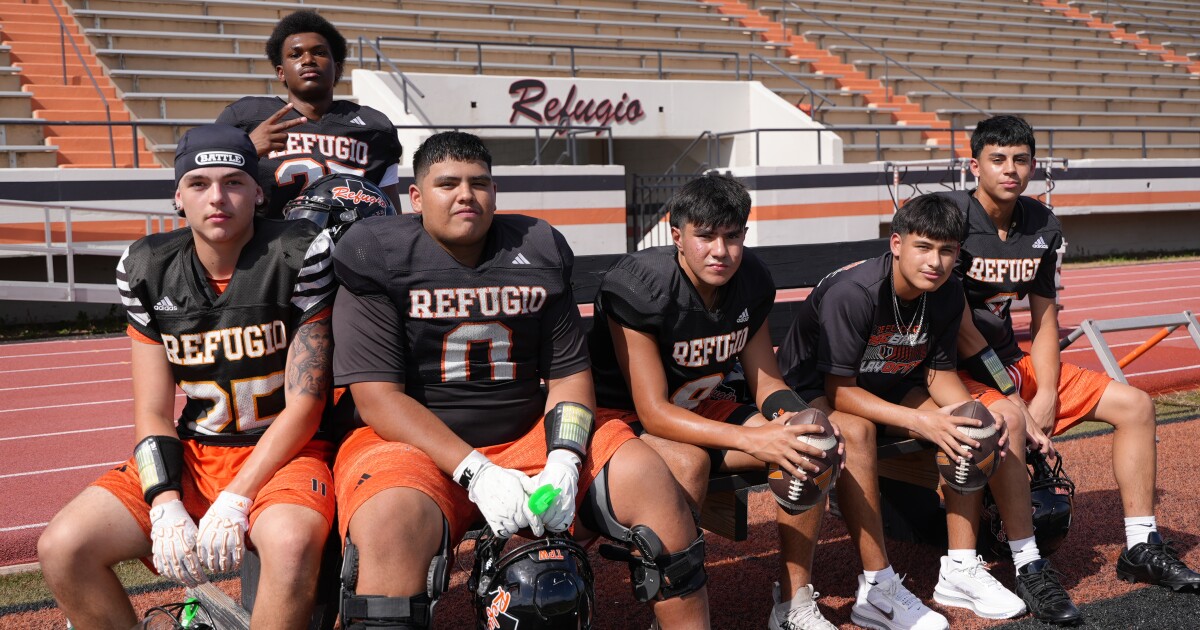 UIL 2A-DI No. 12 Refugio's State standard stays the same with reloaded roster, new coach