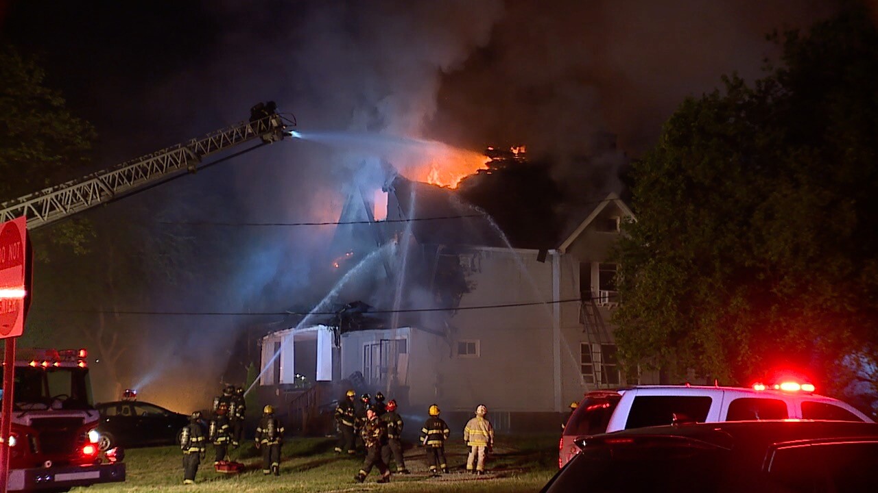 E135 St Clair fire.jpg