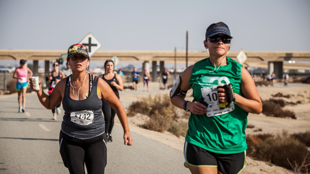 Photos: Bakersfield Marathon Mile 10 and Mile 23