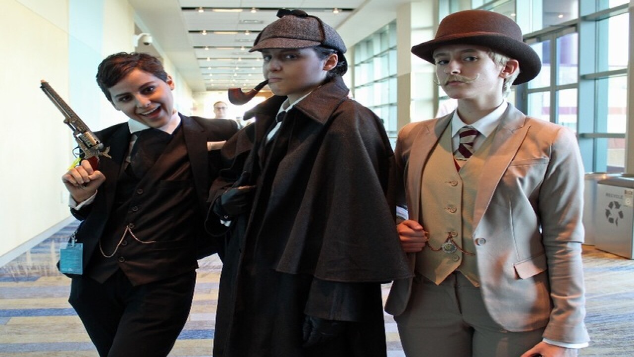 Phoenix Fan Fest: See some of the top costumes