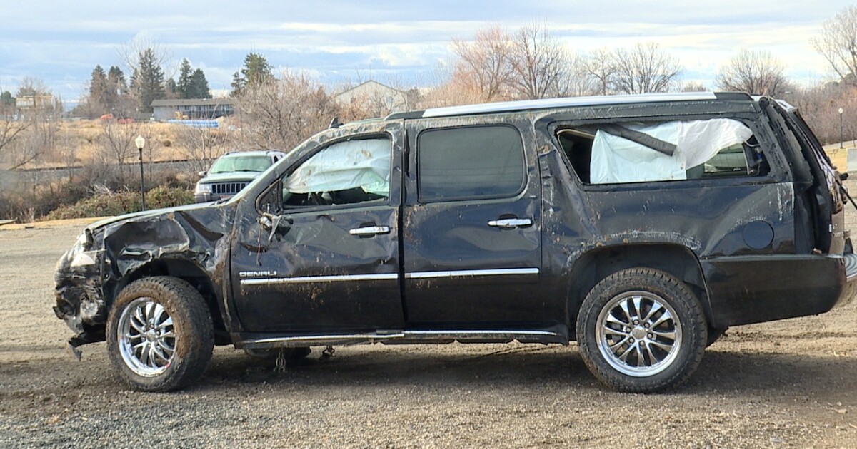 SUV rolls over and crashes on Kuna walking path
