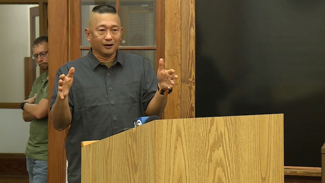 Aranes Jose Edgardo, a Fellsmere resident impacted by flooding, voices his displeasure during a council meeting held Dec. 7, 2023.