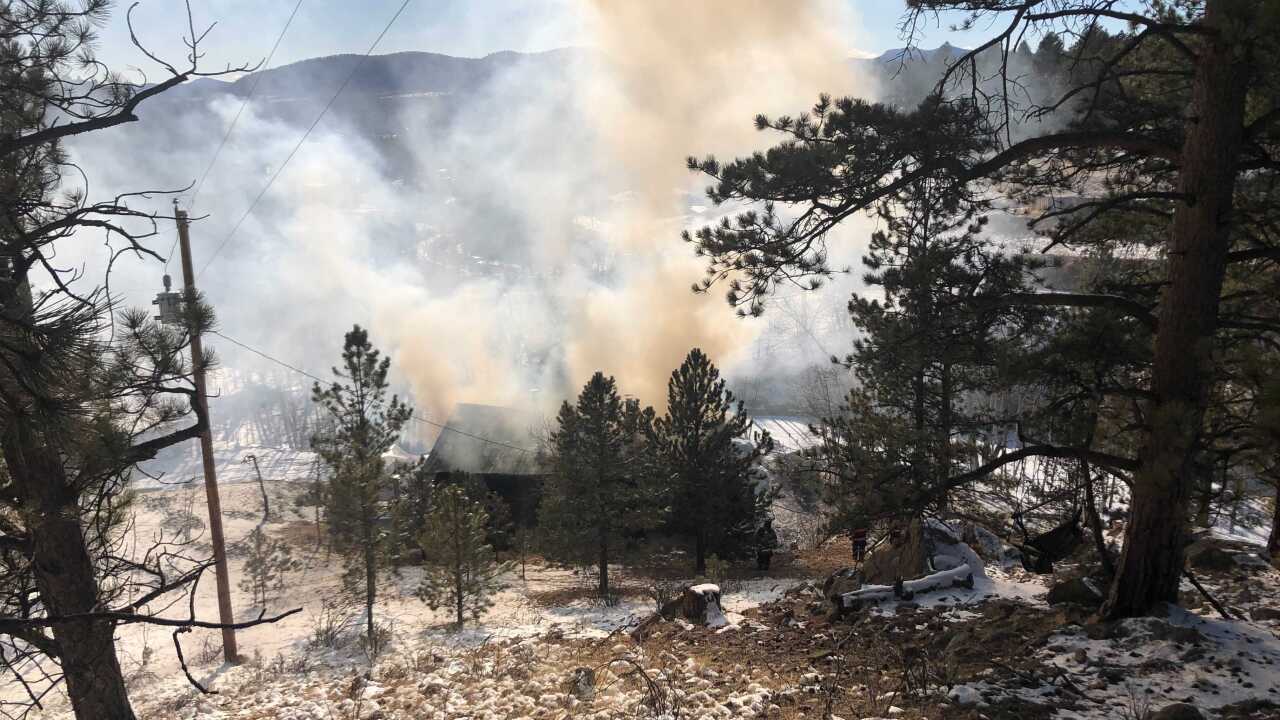 Suspect sets house on fire during standoff in Teller County