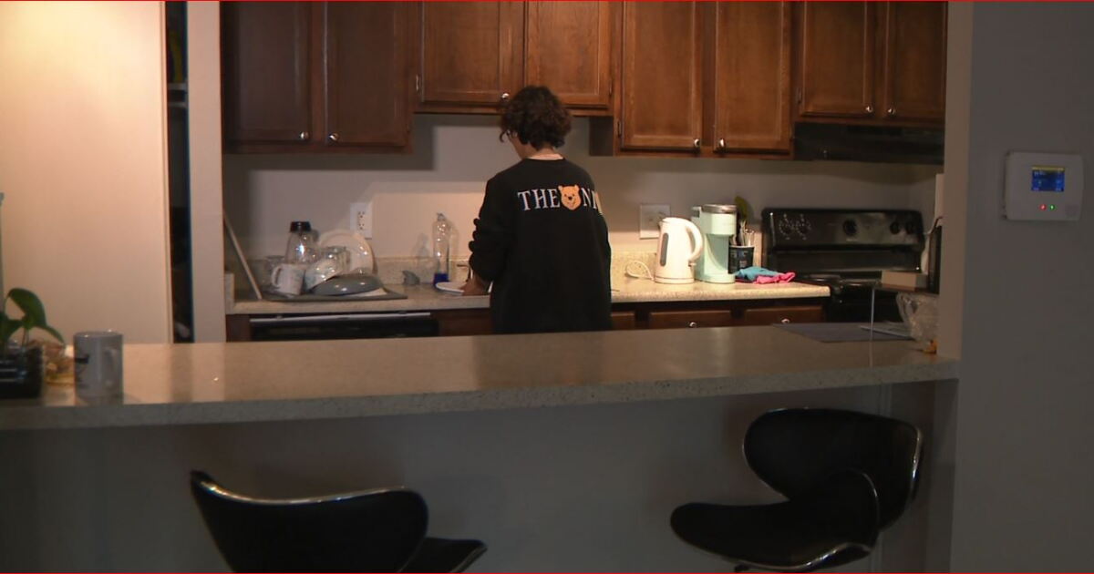 Putting landlords on notice: Bill would strengthen tenant rights in Colorado - Vimarsana News