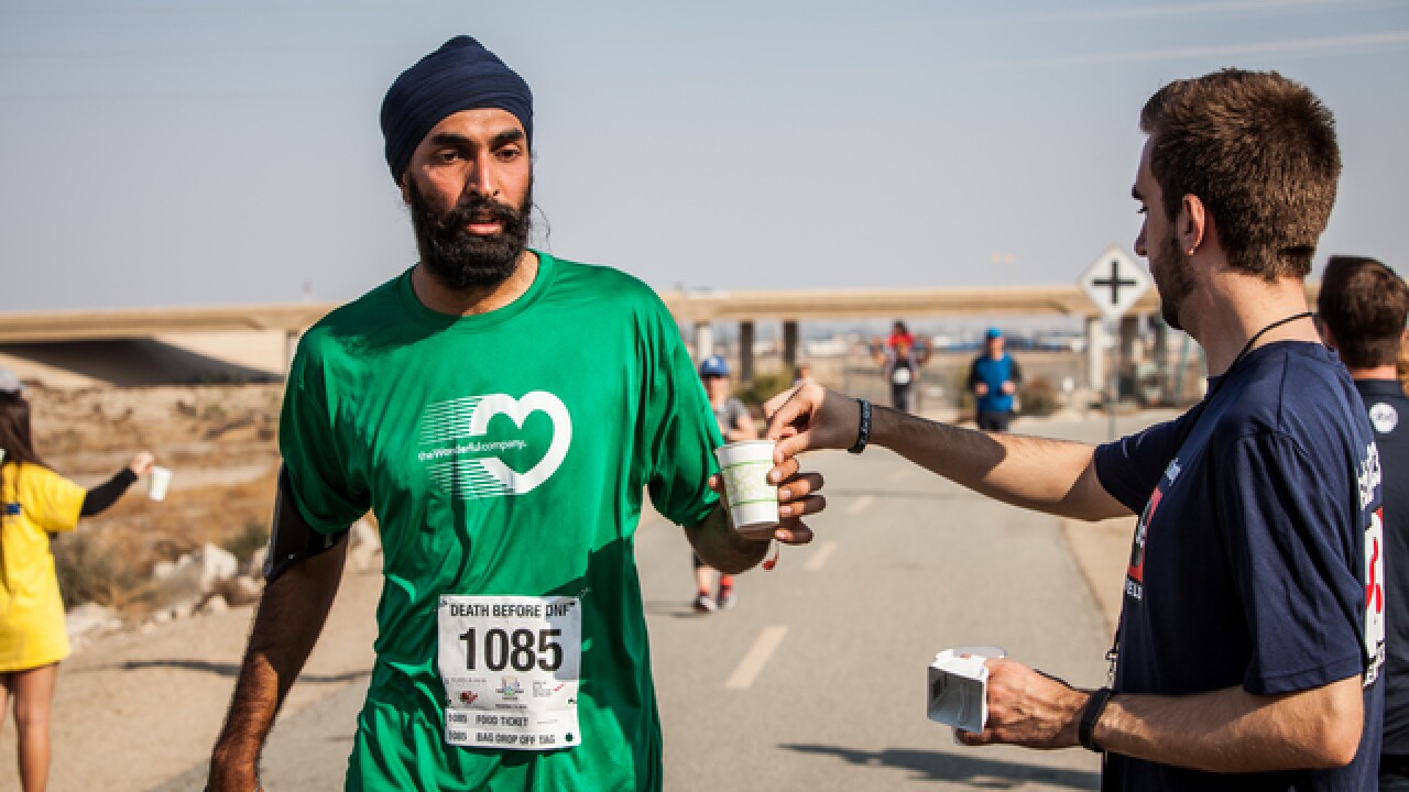 Photos: Bakersfield Marathon Mile 10 and Mile 23