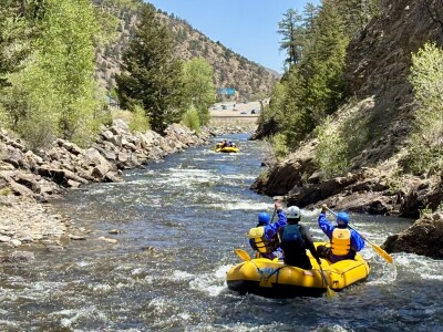 whitewater rafting idaho springs