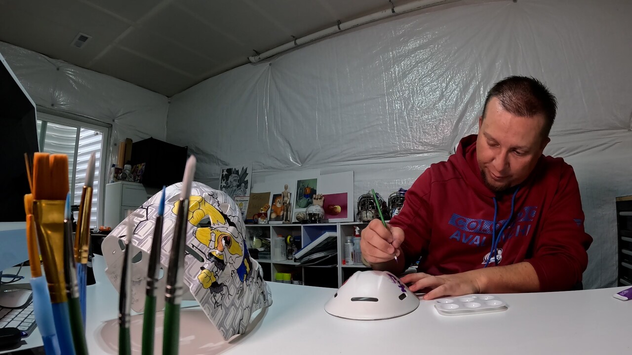 painting helmet.jpg