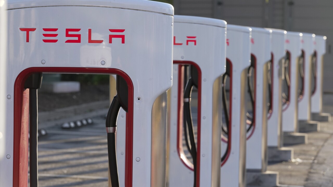 Tesla-Stock Split