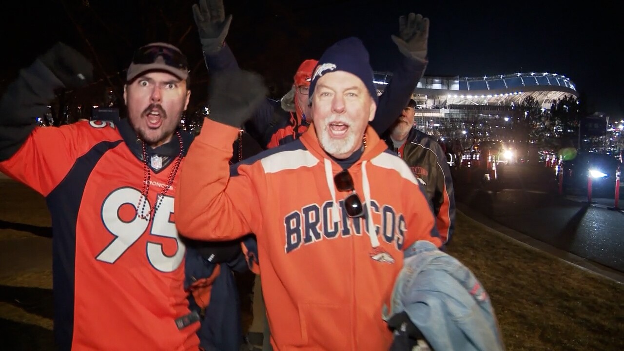 BRONCOS FANS.jpg