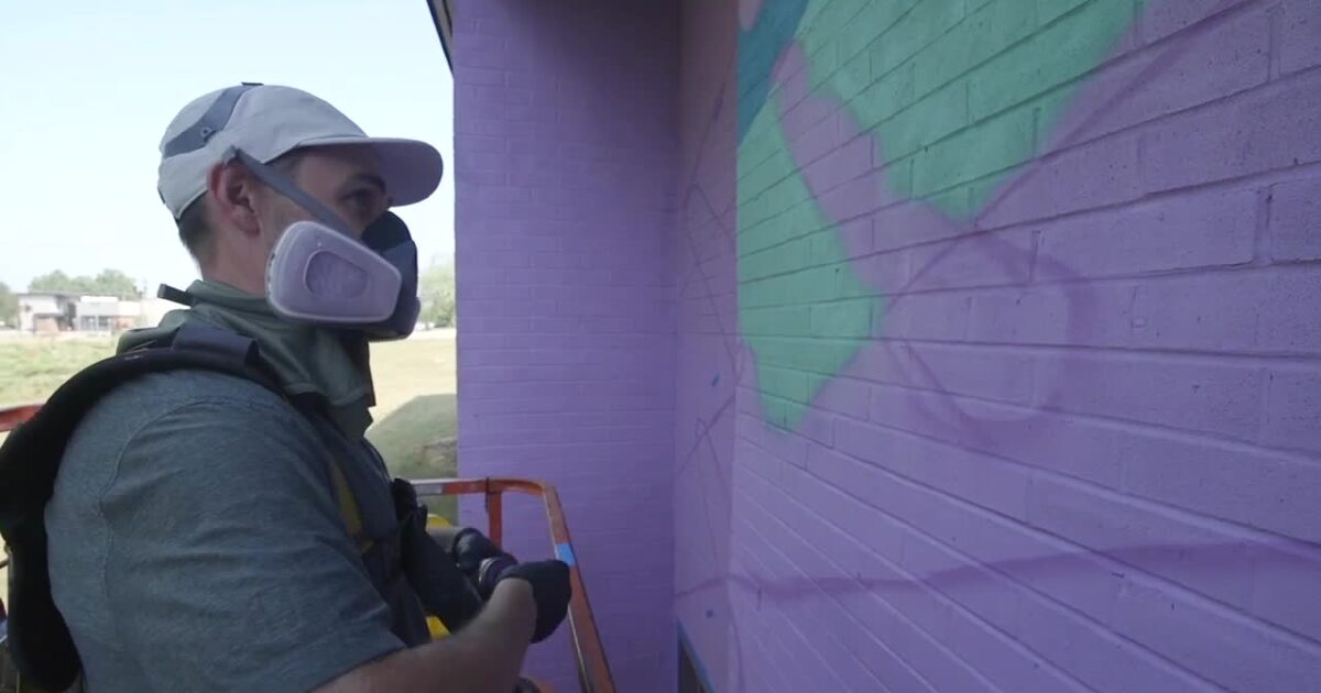 A Church That Turns Heads: Sycamore Creek’s New Mural Inspires Curiosity and Connection