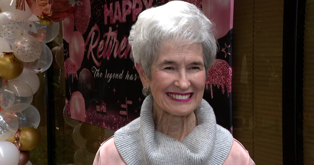 Long-time recruiter celebrates retirement after 47 years of helping community - Vimarsana News
