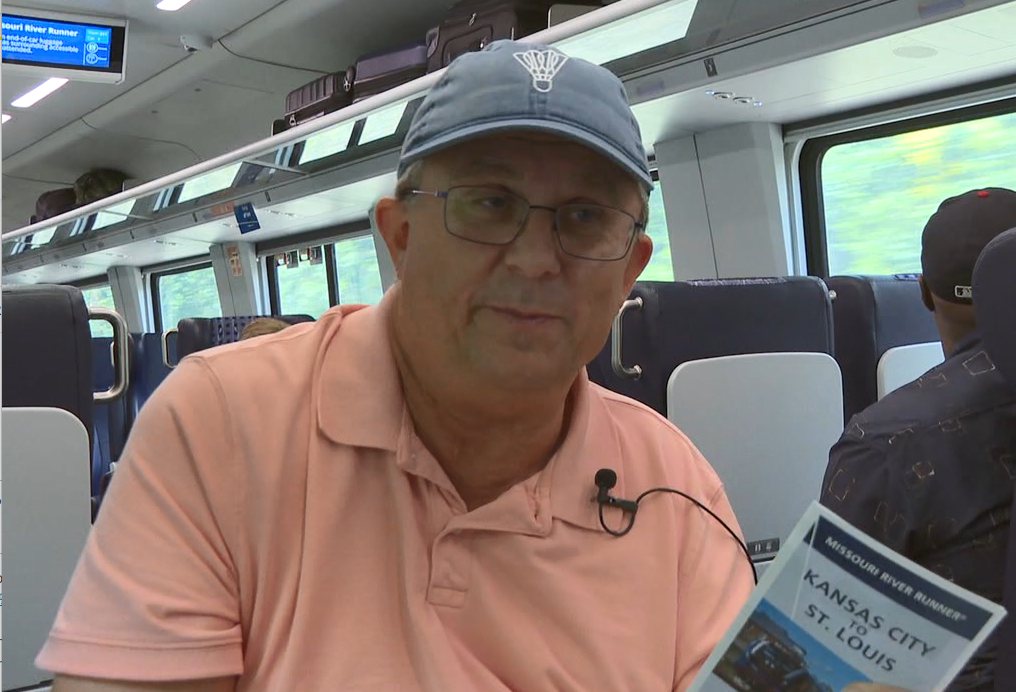 Amtrak Missouri River Runner