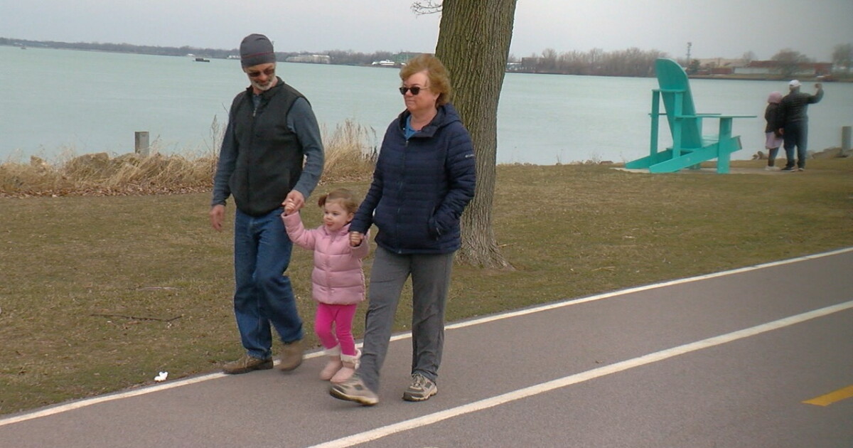 'Nice weather for this time of year for sure': 60-degree weather before dip - Vimarsana News