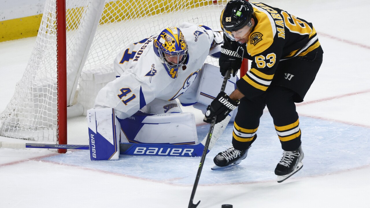 Boston Bruins v Buffalo Sabres, HSBC Arena, The French Conn…