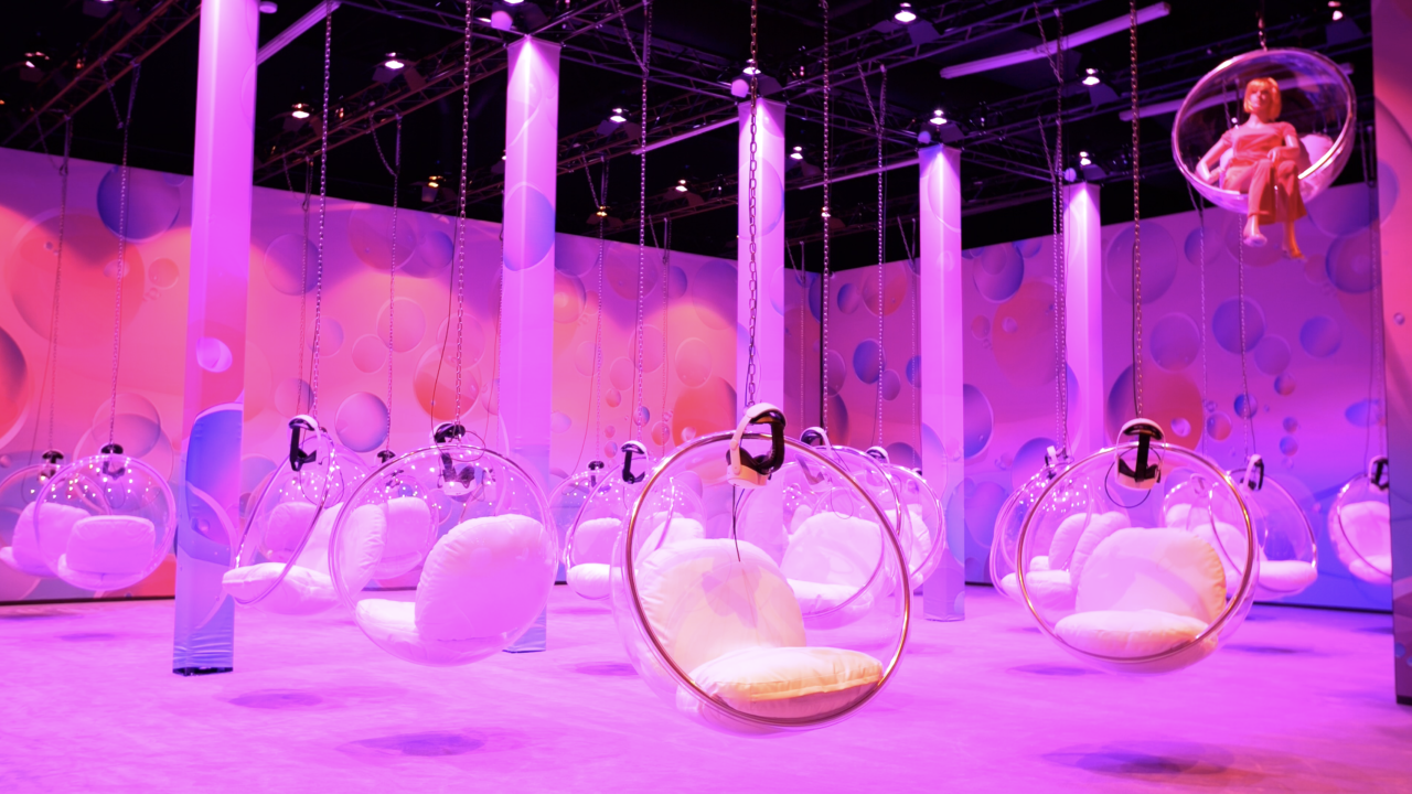 In the virtual reality experience guests are said to go through a 10-minute experience where they’ll fly through an imaginary bubble universe.